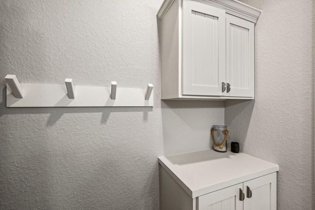 853 Wommack, Crystal Beach, TX 77650