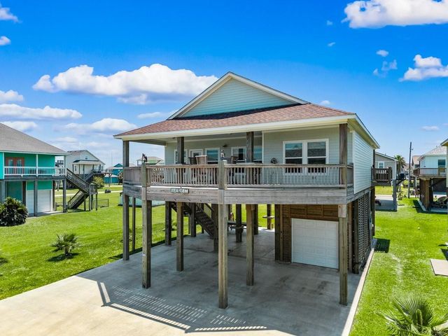 853 Wommack, Crystal Beach, TX 77650