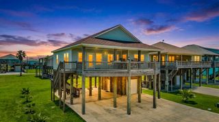 853 Wommack, Crystal Beach, TX 77650