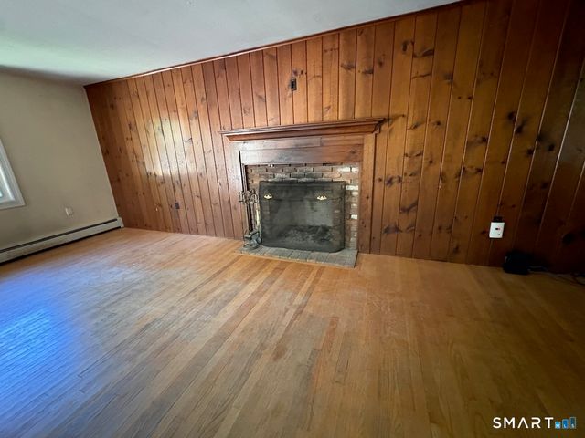 41 Roberts Road, Westbrook, CT 06498