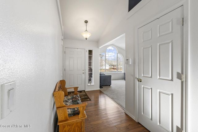 1175 E Stoneybrook Loop, Post Falls, ID 83854