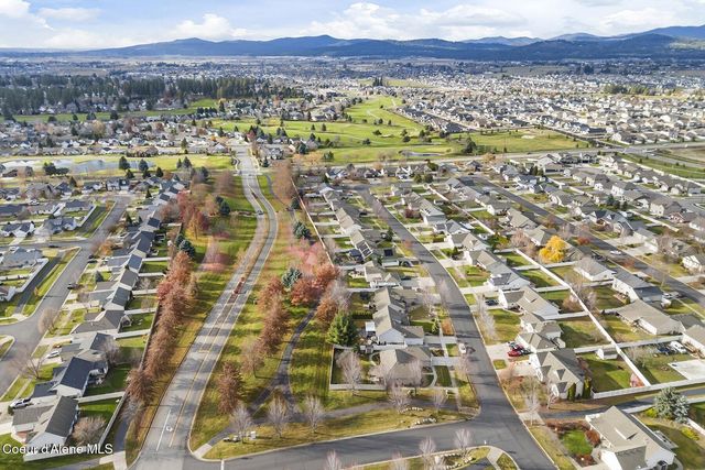 1175 E Stoneybrook Loop, Post Falls, ID 83854