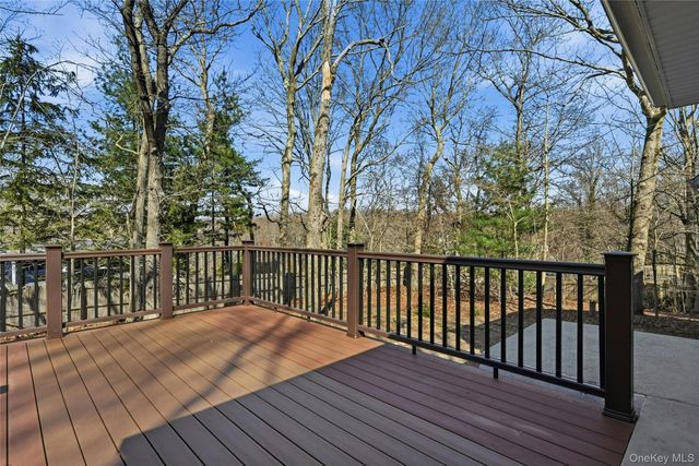 248 Dogwood Drive, Wading River, NY 11792