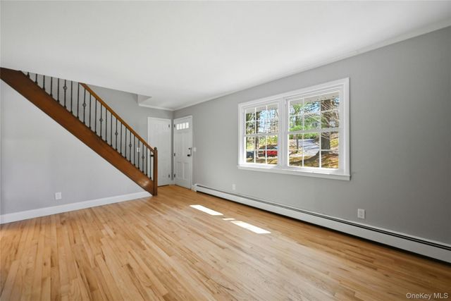 248 Dogwood Drive, Wading River, NY 11792