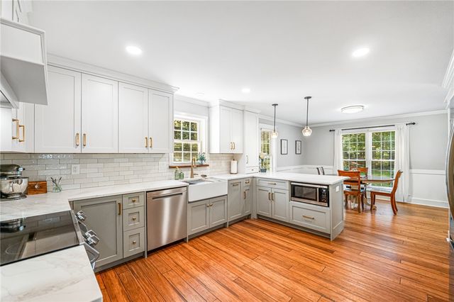 102 Crosscreek Drive, Anderson, SC 29621