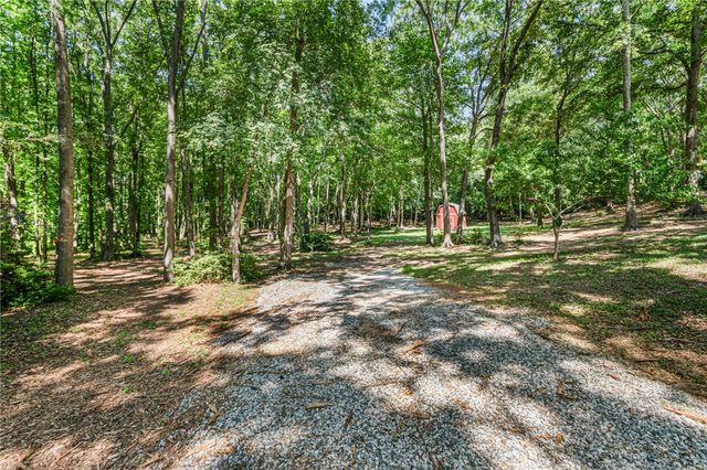 102 Crosscreek Drive, Anderson, SC 29621