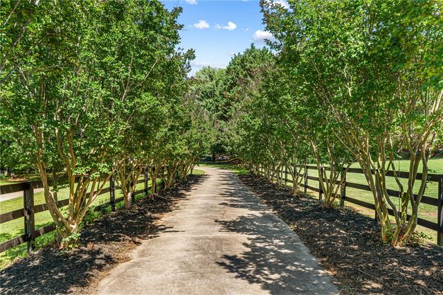 102 Crosscreek Drive, Anderson, SC 29621