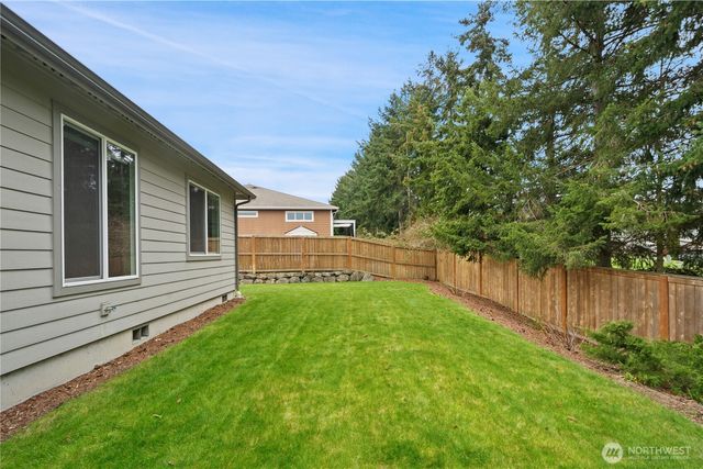 200 Blue Glacier Loop, Sequim, WA 98382