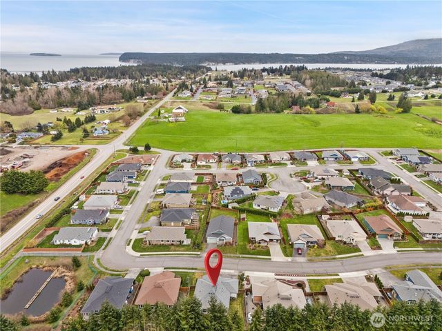 200 Blue Glacier Loop, Sequim, WA 98382