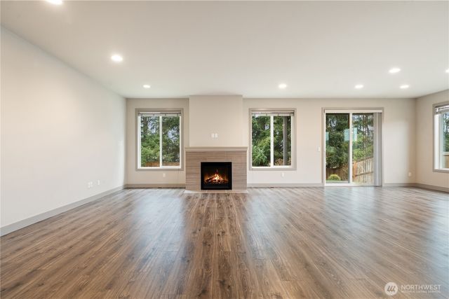 200 Blue Glacier Loop, Sequim, WA 98382