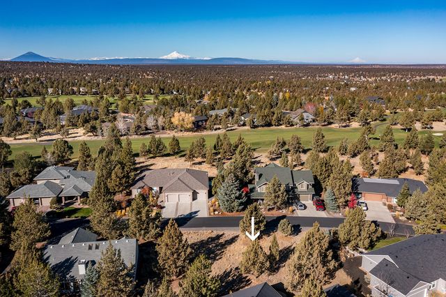 830 Willet Lane, Redmond, OR 97756