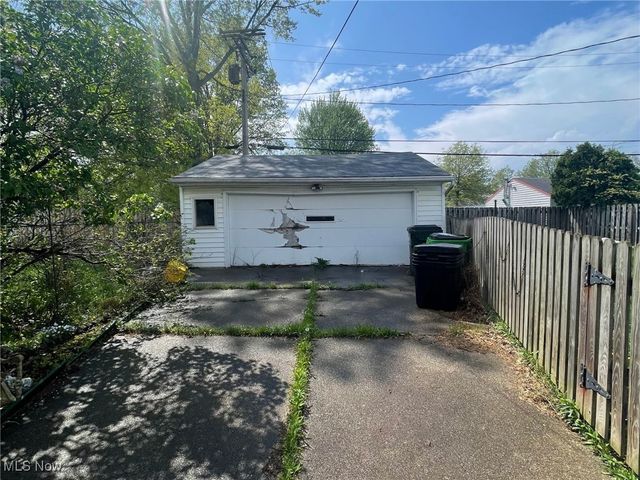 780 E 266th Street, Euclid, OH 44132