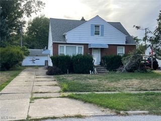 780 E 266th Street, Euclid, OH 44132