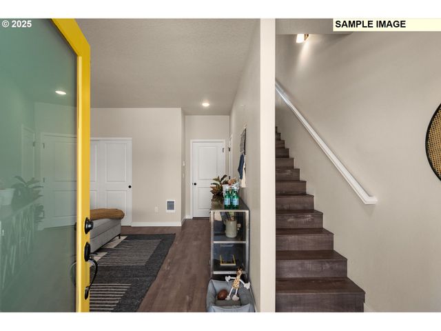 3522 Se BROOKWOOD Ave, Hillsboro, OR 97123