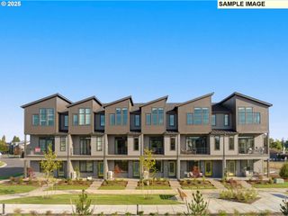 3522 Se BROOKWOOD Ave, Hillsboro, OR 97123