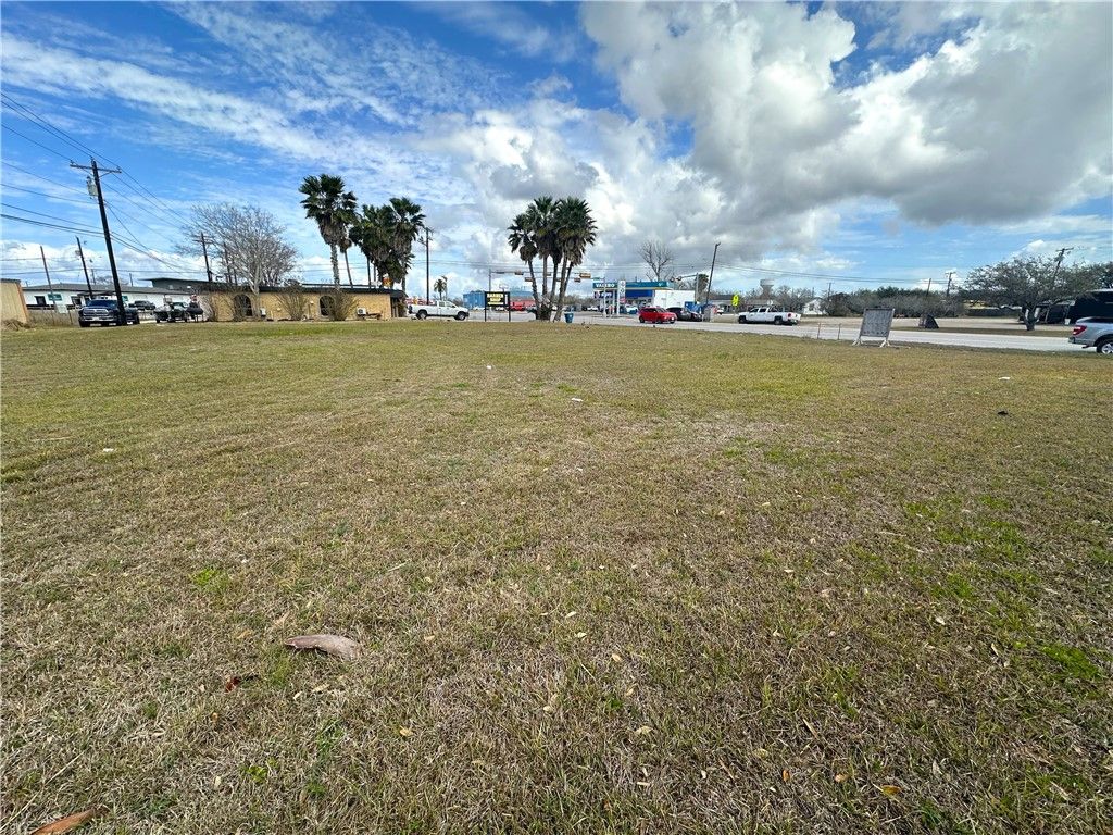 Lots 4-9 S Main, Ingleside, TX 78362 — photo 2