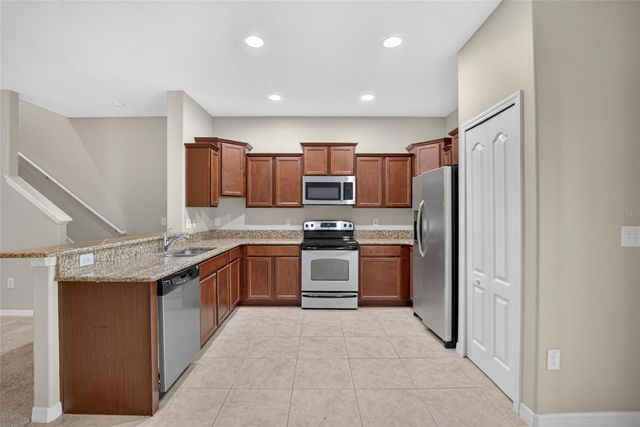 2829 SANTEGO BAY COURT, Brandon, FL 33511