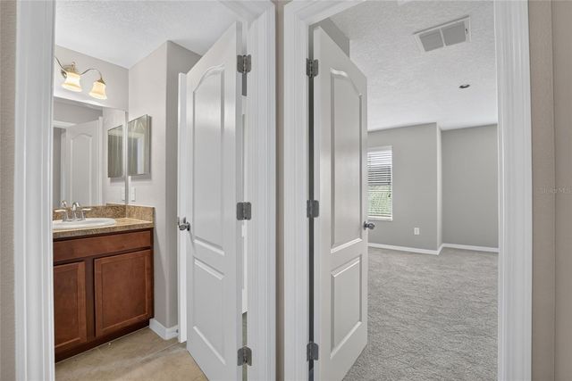 2829 SANTEGO BAY COURT, Brandon, FL 33511