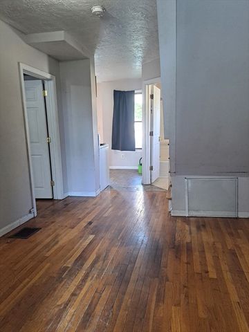 14 Johnson St. 4, Quincy, MA 02169