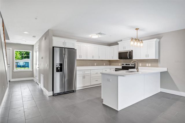 37 SE 15TH TERRACE, Ocala, FL 34471