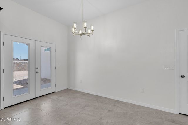 360 PLAZA BONITA Way, Clint, TX 79836