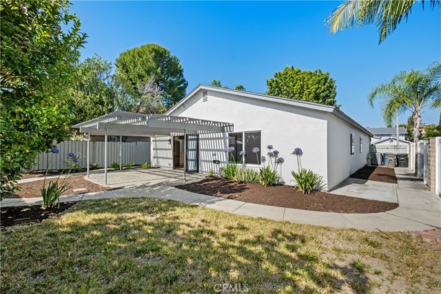 24022 Elrond, Lake Forest, CA 92630