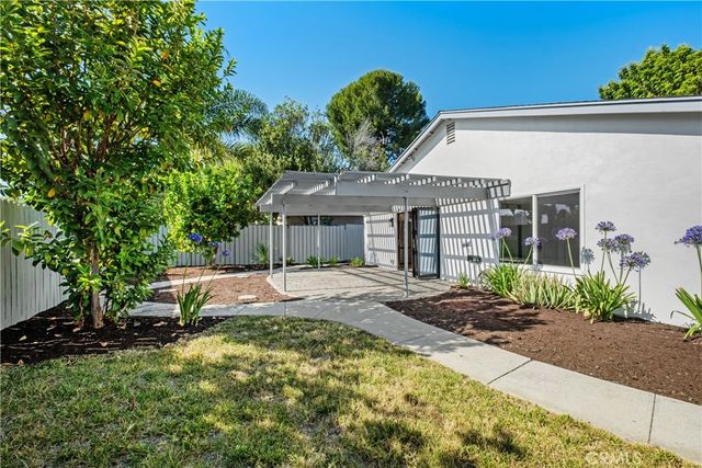 24022 Elrond, Lake Forest, CA 92630