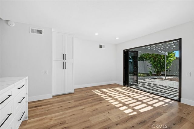 24022 Elrond, Lake Forest, CA 92630