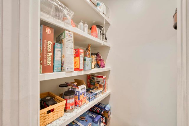 2328 S Celebration Avenue, Springfield, MO 65809