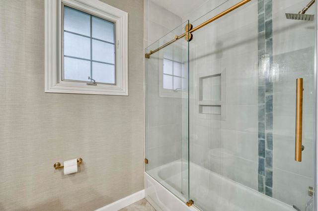 2328 S Celebration Avenue, Springfield, MO 65809