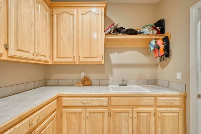 2328 S Celebration Avenue, Springfield, MO 65809