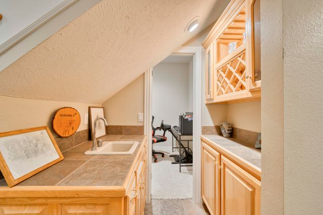 2328 S Celebration Avenue, Springfield, MO 65809