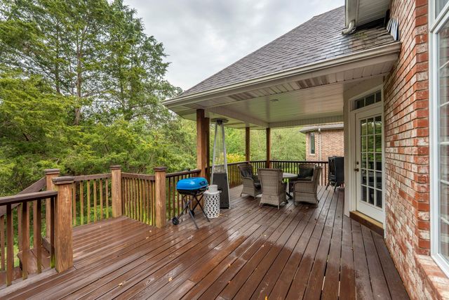 2328 S Celebration Avenue, Springfield, MO 65809