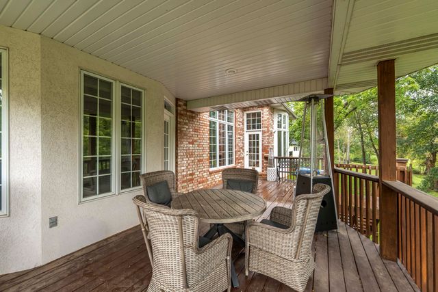 2328 S Celebration Avenue, Springfield, MO 65809