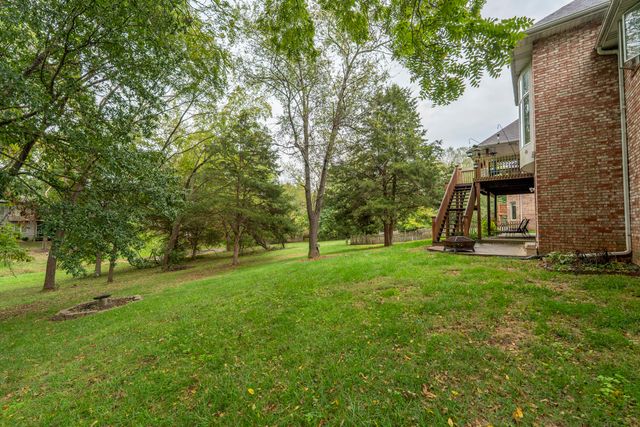 2328 S Celebration Avenue, Springfield, MO 65809