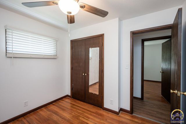 5218 SW 28th ST, Topeka, KS 66614