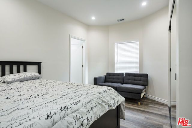 1475 W 22nd Street, Los Angeles, CA 90007