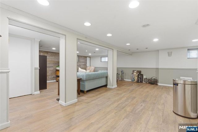 185 Washington Avenue, Hawthorne, NJ 07506