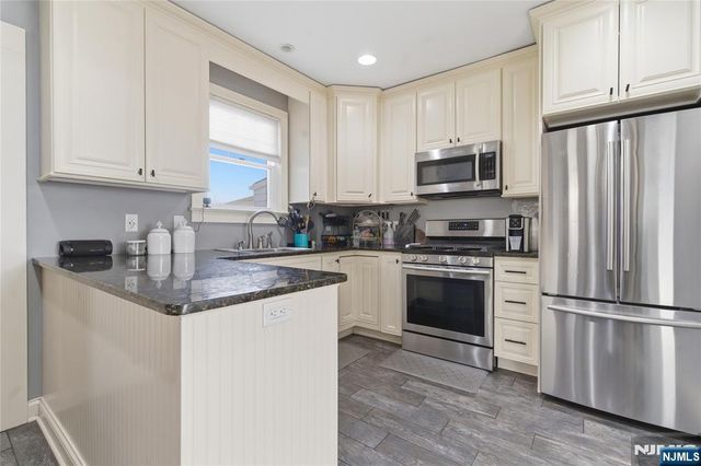 185 Washington Avenue, Hawthorne, NJ 07506