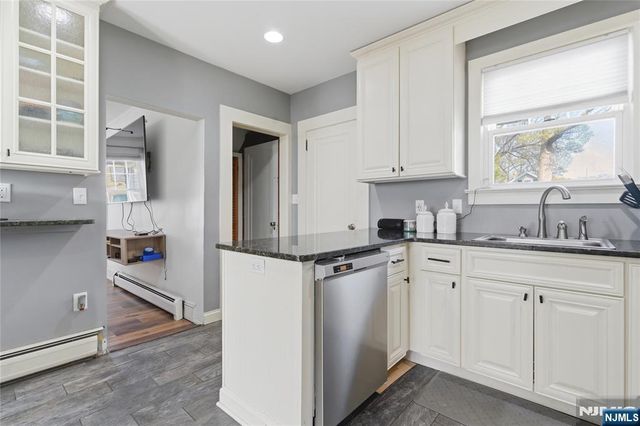 185 Washington Avenue, Hawthorne, NJ 07506