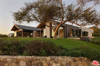 5792 Calpine Drive, Malibu, CA 90265