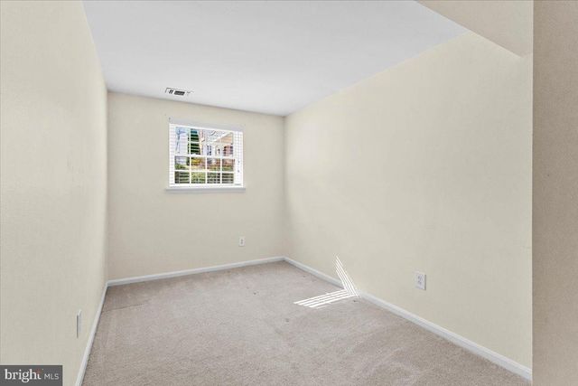 7702 NEWINGTON FOREST AVE, Springfield, VA 22153