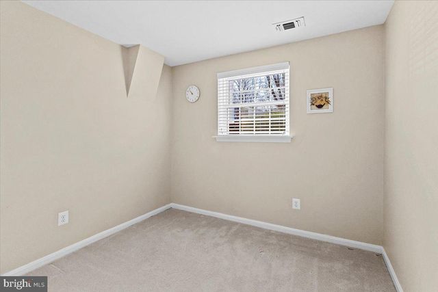 7702 NEWINGTON FOREST AVE, Springfield, VA 22153