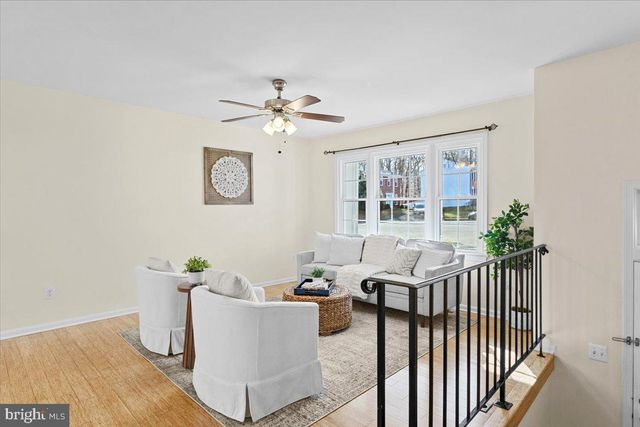 7702 NEWINGTON FOREST AVE, Springfield, VA 22153