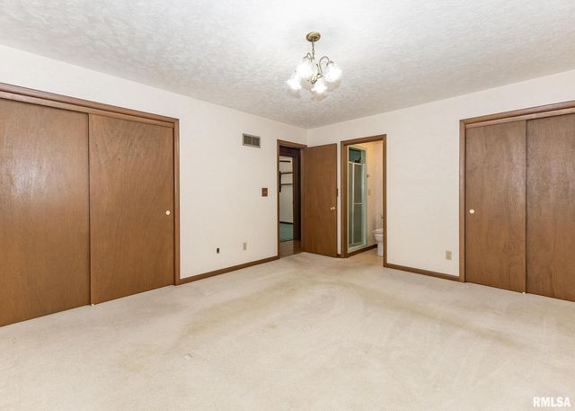 159 DEER PARK Drive, Geneseo, IL 61254