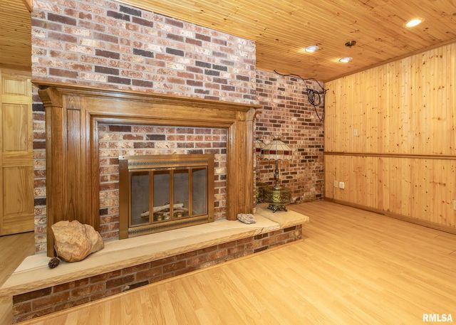 159 DEER PARK Drive, Geneseo, IL 61254