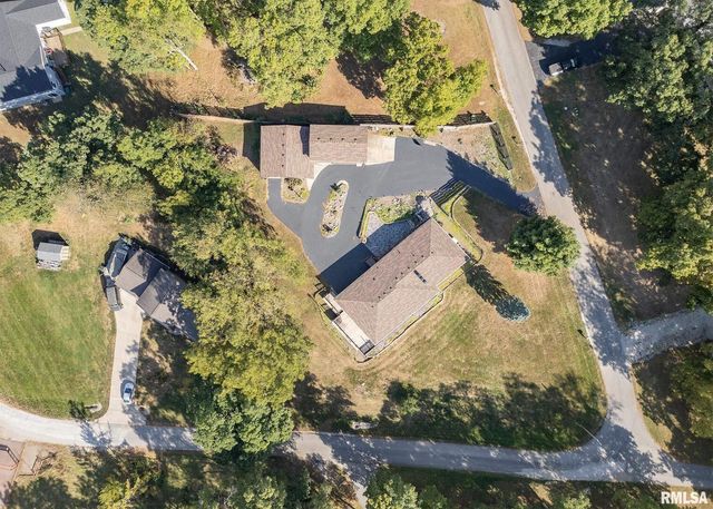 159 DEER PARK Drive, Geneseo, IL 61254