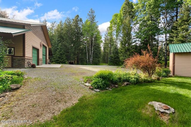 446 Hummingbird Dr, Sandpoint, ID 83864