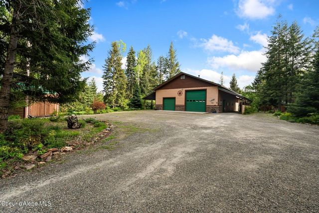 446 Hummingbird Dr, Sandpoint, ID 83864