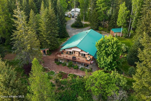 446 Hummingbird Dr, Sandpoint, ID 83864